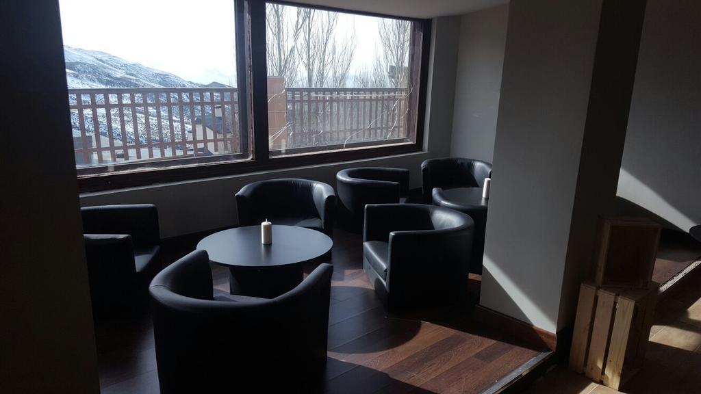The Hostel Сиера Невада Екстериор снимка