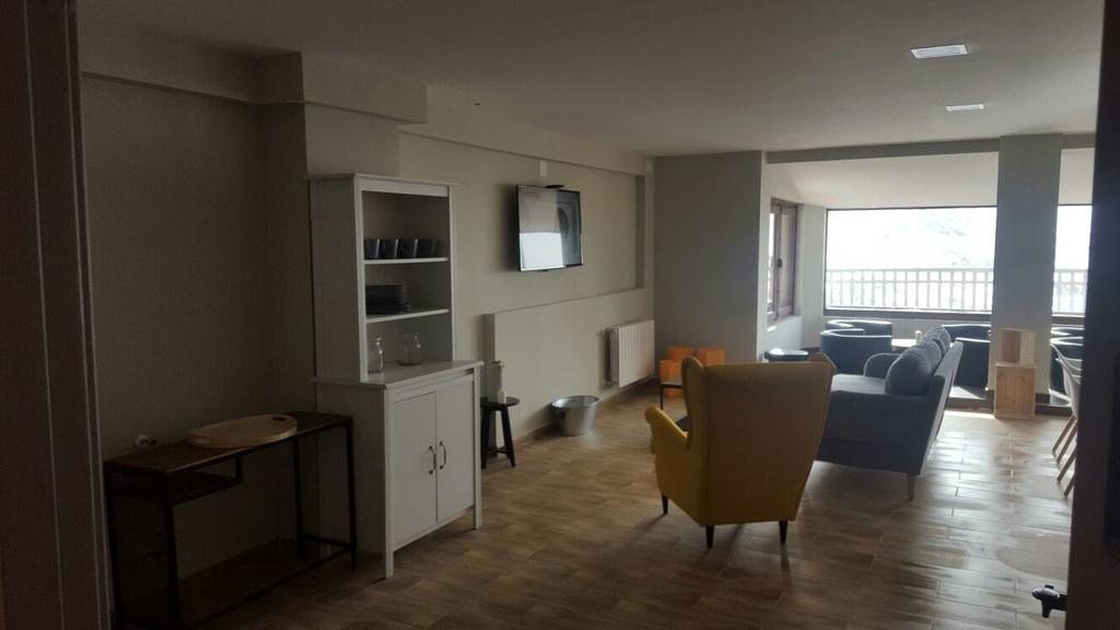 The Hostel Сиера Невада Екстериор снимка